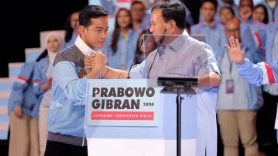 LSI Denny JA: Elektabilitas Prabowo-Gibran di Usia 30 Tahun ke Bawah Lampaui 55%