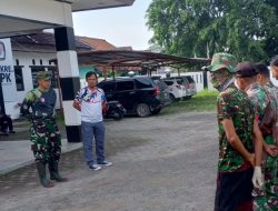 Danramil 11 Pebayuran Bersama Camat Pimpin Kegiatan Jumat Bersih