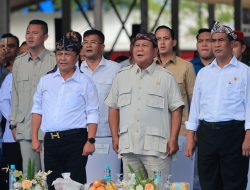 Prabowo Takjub Acara Kementan-Kemhan Dihadiri 60.000 Petani dan Peternak: Kalian adalah Patriot Sejati