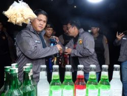 Jelang Ramadhan, Polda Riau Sita 370 Botol Miras