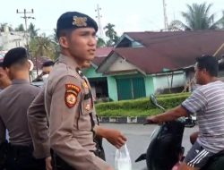 Jemput Kemuliaan Ramadhan, Satresnarkoba Polres Kuansing Berbagi Takjil Berbuka Puasa