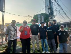 Komunitas Wartawan Online Berbagi Takjil, Eva Andryani : Ibarat Lidi, Kami adalah Kekuatan yang tak Terbantah