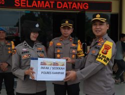 Polres Kampar Infak dan Sedekah Kepada Korban Bencana Banjir