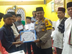 Kapolres Kuansing Hadiri Kegiatan Buka Puasa, Tarawih Bersama dan Safari Ramadhan di Kecamatan Kuantan Mudik