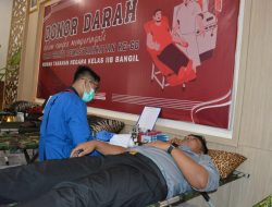Peduli Kemanusiaan, Rutan Bangil Kanwil Kemenkumham Jatim Gelar Donor Darah Serangkaian HBP ke-60