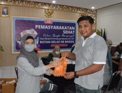 Warnai HBP Ke-60, Rutan Bangil Kanwil Kemenkumham Jatim Gelar Kegiatan Pemeriksaan Kesehatan dan Pengobatan Masal Bagi Pegawai dan Warga Binaan