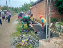 Persoalan Saluran Drainase Gerak Cepat Babinsa Melaksanakan Karya Bakti