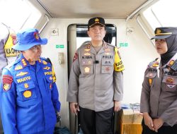 Pesan dan Arahan Kapolda Riau Saat Pantau Arus Mudik di Pelabuhan Sungai Duku