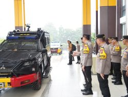 Peduli Bencana di Sumbar, Polda Riau Kirimkan Bantuan Logistik