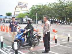 Satlantas Polresta Pekanbaru, ISDC dan Komunitas Sepeda Motor Gelar Kegiatan Safety Riding