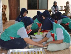 Super Enak, WBP Perempuan Rutan Bangil Kanwil Kemenkumham Jatim Produksi Kue Cookies Chocochip