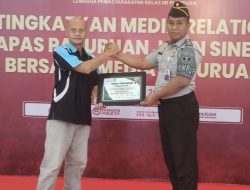 Institusi Pelayanan Terinovatif 2024, Lapas Pasuruan Terima Piagam Penghargaan dari AJPB (Aliansi Jurnalis Pasuruan Bersatu)