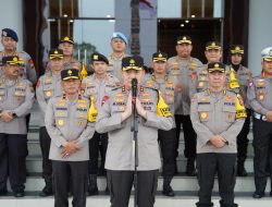 Polda Riau Kirim 3 Truk Bantuan Sembako Korban Banjir Bandang Sumbar