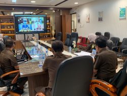 Kajati Riau Gelar Video Conference Ekspose Pengajuan Penghentian Penuntutan Berdasarkan Keadilan Restoratif dengan Direktur Oharda Kejagung RI