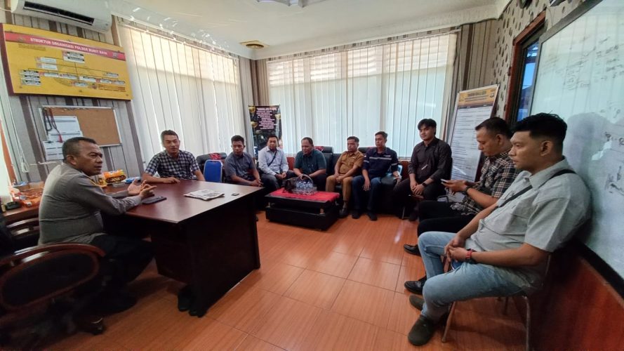 AKP Syafnil SH MH Terima Kunjungan Anggota Panwascam dan PKD Se-Kecamatan Bukit Raya