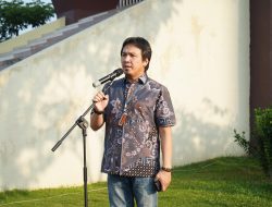 Hari Bhayangkara Ke 78, Dirnarkoba Polda Riau Pimpin Bhakti Religi Membersihkan Tempat Ibadah