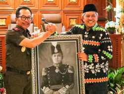 Kajati Riau Berikan Penyuluhan Hukum Pada Pejabat Pemerintah Kabupaten Siak