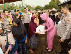 Hari Bhayangkara ke-78, Serentak 2500 Sembako Disebar di 17 Lokasi di Tangerang