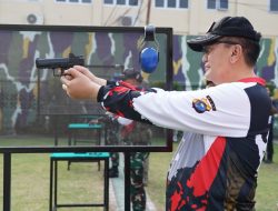 Memperingati Hari Bhayangkara Ke 78, Polda Riau Menggelar Lomba Menembak Bersama Jurnalis