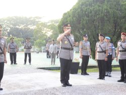 Hari Bhayangkara Ke-78, Polda Riau Gelar Ziarah di TMP Kusuma Dharma 