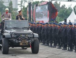 Pimpin Upacara Hari Bhayangkara ke-78, Ini Pesan Kapolda Riau