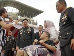 Band Radja Goyang Pengunjung HUT Bhayangkara Ke-78 Polda Riau