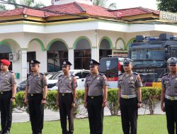 Bersempena HUT Bhayangkara ke-78, 35 Personil Polres Pelalawan Dinaikkan Pangkatnya Setingkat Lebih Tinggi