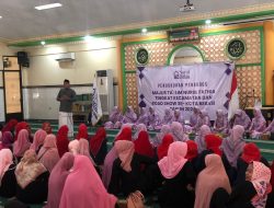 Selamat! Ibu-Ibu Pengurus Majelis Taklim Nurul Fathia Dikukuhkan Wiwik Hargono Tri Adhianto