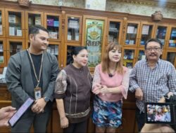 Buka Jahitan Operasi di Queen Klinik Sunter,  Irma Darmawangsa Puas dengan Hidung Mancung ala Blasteran