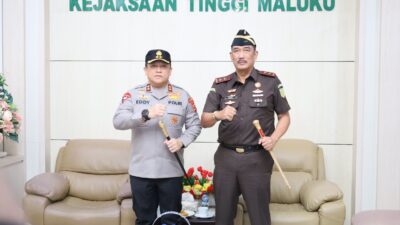 Kajati Terima Silaturahmi Kapolda Maluku