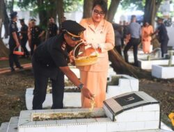 Khidmatnya Tabur Bunga di TMP oleh Rutan Pangkalan Brandan
