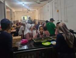 DPC GRIB Jaya Kota Medan Berikan Ratusan Porsi Makanan Setiap Hari Untuk Masyarakat