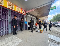Jelang Pilkada 2024 Subsatgas SAR Brimob Polda Riau Sambangi Warga Sampaikan Pesan Cooling System