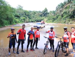Kapolres Kuansing Ajak Personil dan Masyarakat Gowes Bareng, Jalin Silaturahmi Sampaikan Pesan Kamtibmas Jelang Pilkada 2024