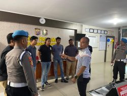Pemeriksaan Urine Anggota Satresnarkoba Polres Kuansing Dukung Cooling System Menghadapi Pilkada 2024