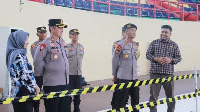 Dampingi Pamatwil, Kapolres Pelalawan Pantau Proses Pelipatan Surat Suara dan Cek Gudang Logistik