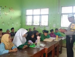 Aiptu Mustakim Jalankan Peran Ganda, Abdi Negara Sebagai Penegak Hukum Sekaligus Pembimbing Spiritual Generasi Muda