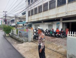Subsatgas Patroli dan Pengaturan Lalu Lintas Ops Lilin LK-2024 Melaksanakan Pengaturan Lalin