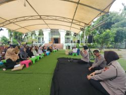 Kasat Binmas Polres Metro Tangerang Kota Berikan Cooling System pada Masyarakat Ciledug