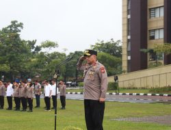 Wakapolda Riau Pimpin Upacara Bendera Hari Kesadaran Nasional