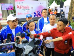 Yayasan Kemala Bhayangkari Gelar Baksos Perbaikan Irigasi Jalan di Yogyakarta