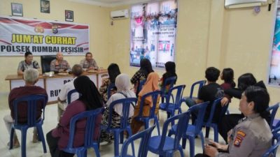 Bahas Kamtibmas dengan Warga, Polresta Pekanbaru dan Polsek Rumbai Pesisir Gelar Jumat Curhat