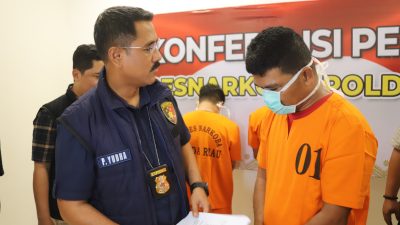 Subdit III Ditresnarkoba Polda Riau Berhasil Menangkap Kurir Narkotika Jaringan Internasional di Pelabuhan Roro