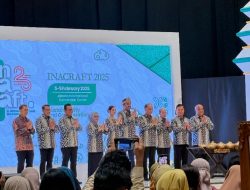 INACRAFT 2025 Hari Ketiga: Rumah BUMN Dukung UMKM Indonesia dan Ajak Pengunjung untuk Dukung Produk Lokal di Pameran INACRAFT 2025