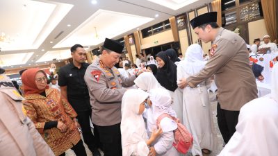 Berbagi Takjil dan Buka Puasa Bersama, Kapolri Perkuat Sinergi dengan Media dan Masyarakat