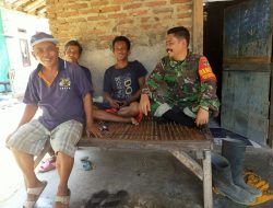 Babinsa Koramil 11/Pebayuran Jalin Keakraban di Momen Idul Fitri