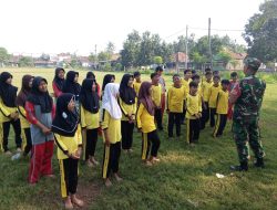 Babinsa Koramil 11 Pebayuran Bina Siswa SD di Bekasi, Ingatkan Soal Bullying dan Tawuran