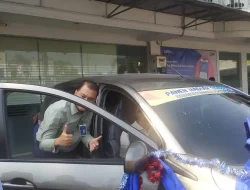 Nasabah Setia BRI Balaraja Bawa Pulang Mobil Ertiga dari Panen Hadiah Simpedes