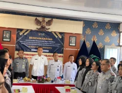 Karutan Surakarta Hadiri Tour Keliling Pelayanan di Bapas Surakarta Bersama Kakanwil Ditjen PAS Jawa Timur