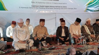 Kapolda Riau dan UAS Hadiri Tabligh Akbar Maulid Nabi di Lapangan Masjid Hj Rohana